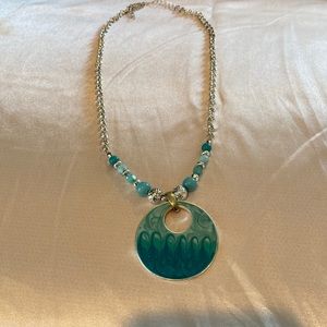 Costume gradient green and silver necklace